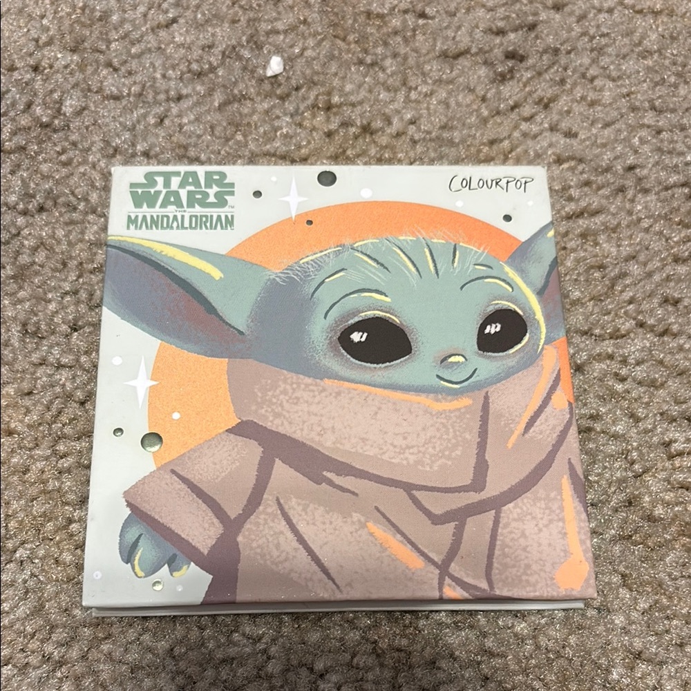 Colourpop Green and Orange Toy - Star Wars Mandalorian